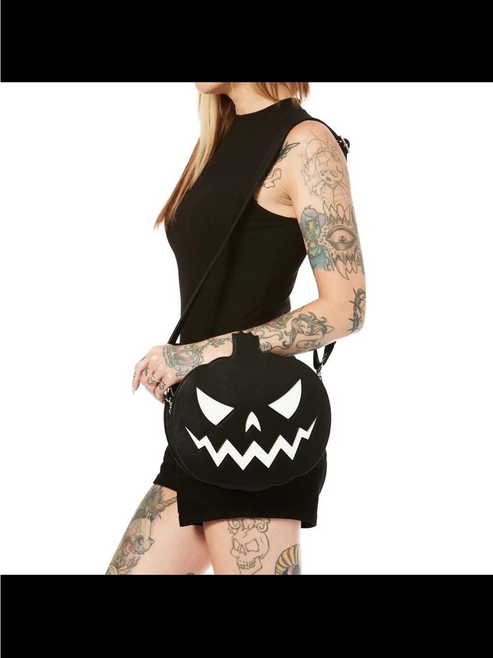 Sourpuss Pumpkin Sparkle Purse- Black and White, EUC 🎃